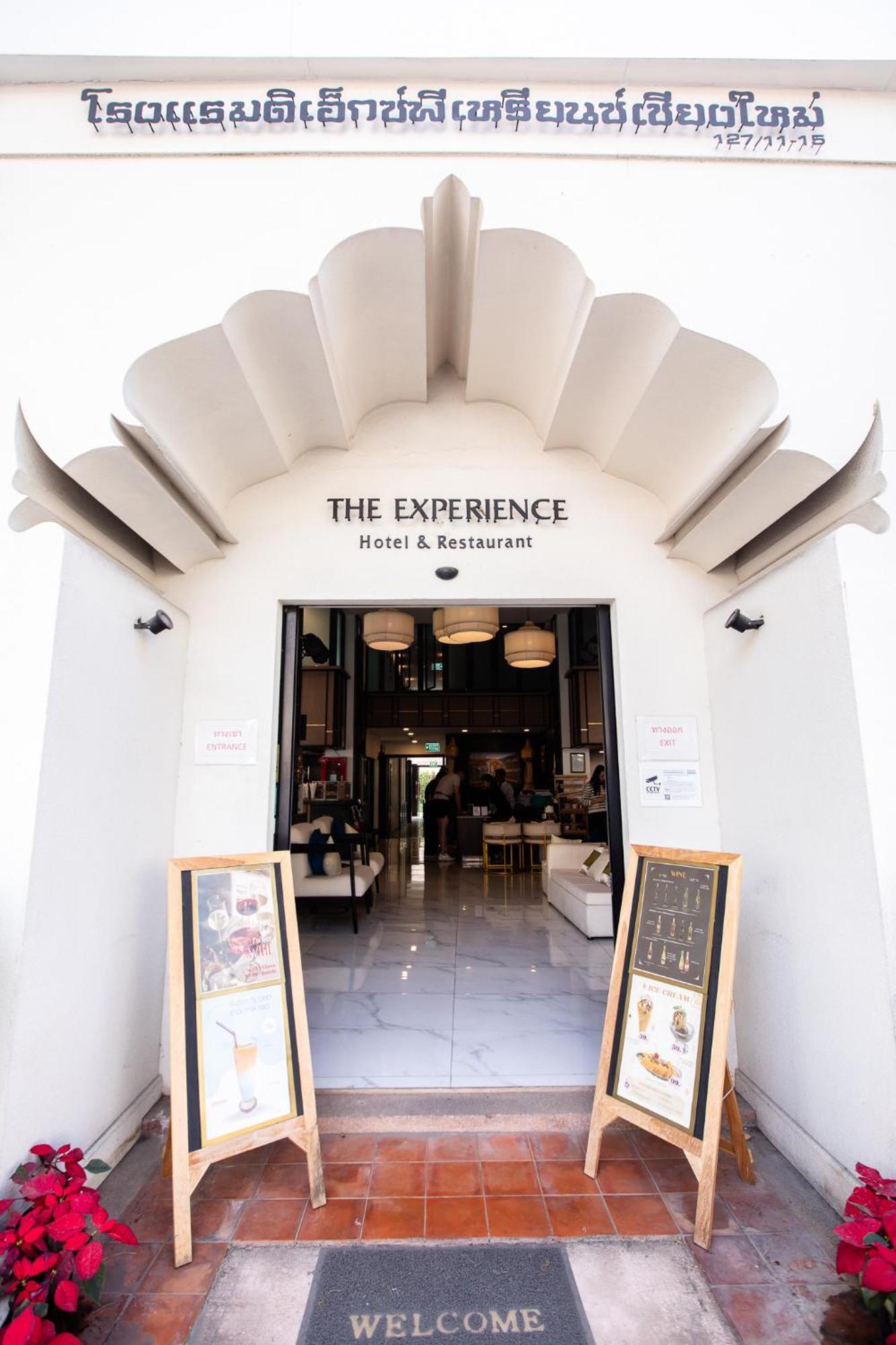 The Experience Walking Street Chiang Mai Hotel Ngoại thất bức ảnh