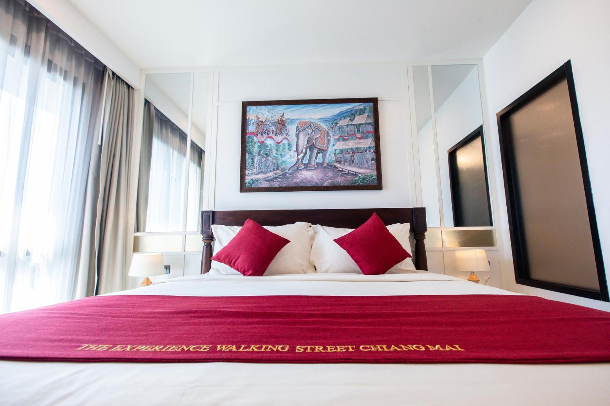 The Experience Walking Street Chiang Mai Hotel Ngoại thất bức ảnh