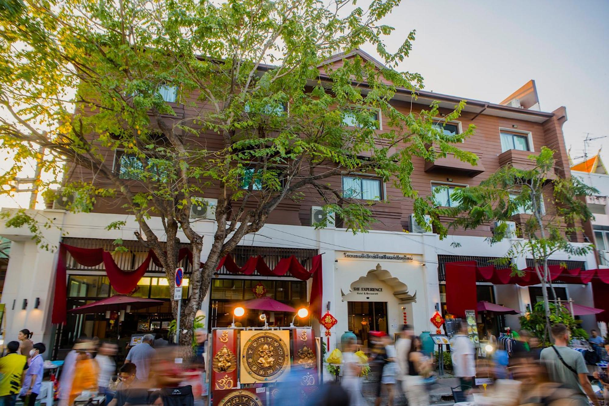 The Experience Walking Street Chiang Mai Hotel Ngoại thất bức ảnh