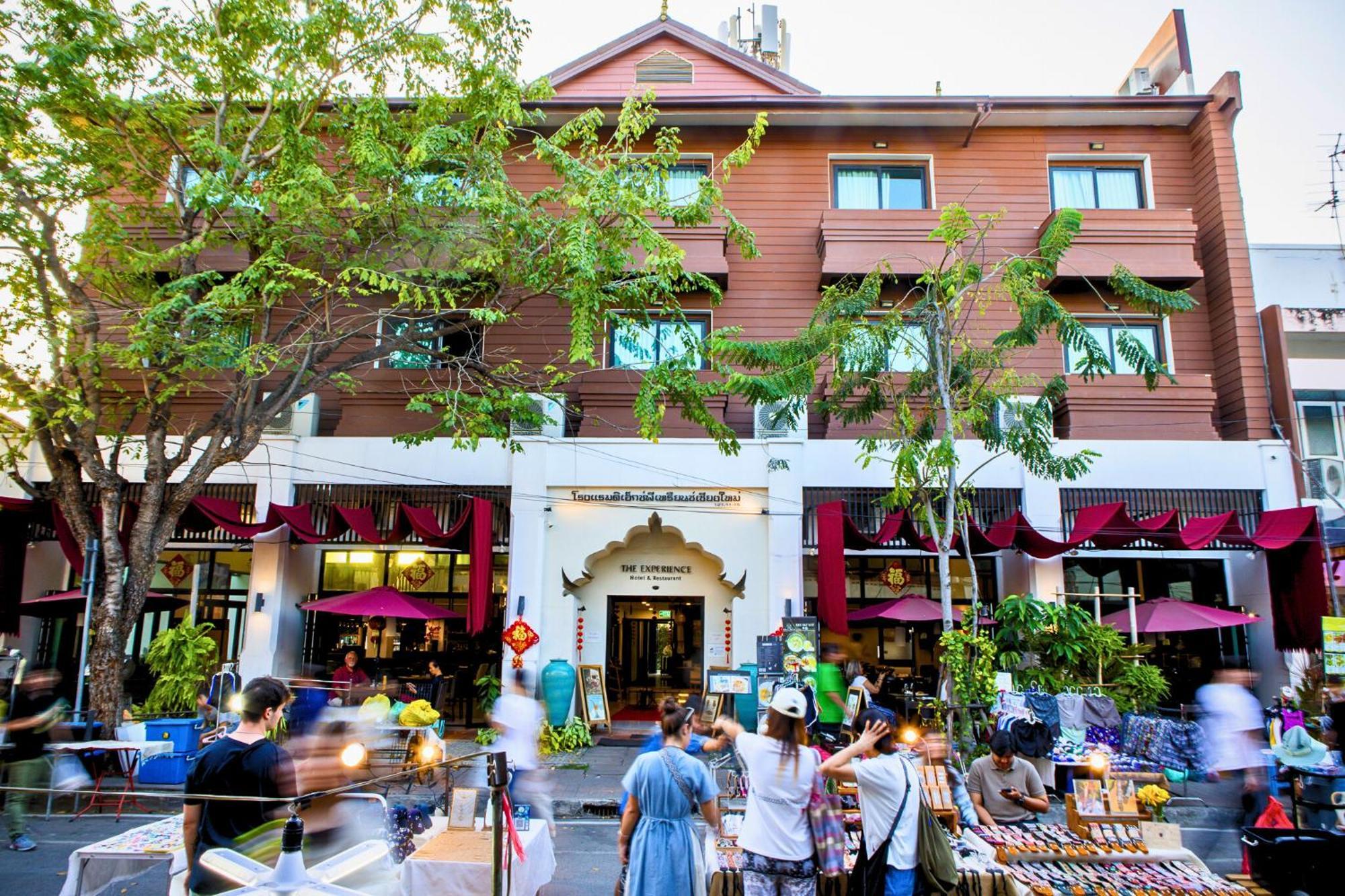 The Experience Walking Street Chiang Mai Hotel Ngoại thất bức ảnh